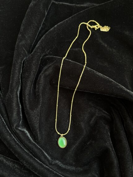 Green moralisa stone